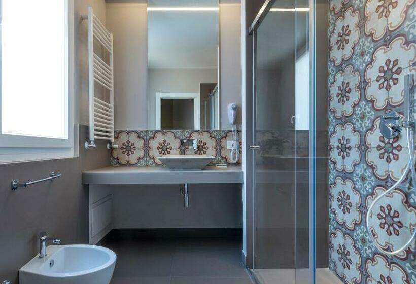 스탠다드 발코니 스튜디오, Viacolvento