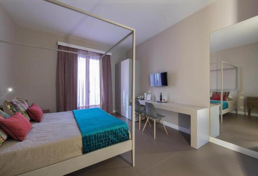 스탠다드 발코니 스튜디오, Viacolvento