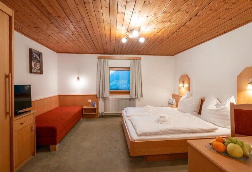 Номер Стандарт Трехместный, Gasthof Mamooserhof