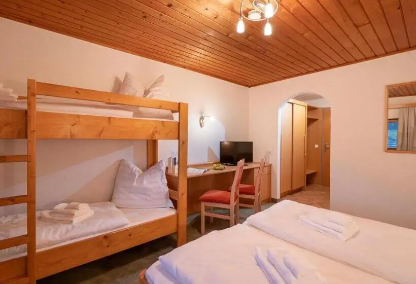 Perhehuone, Gasthof Mamooserhof