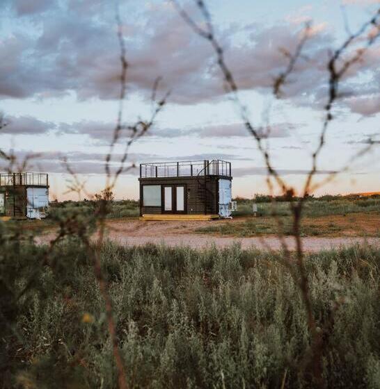 إستوديو قياسى, New Starry Night Shipping Container Home