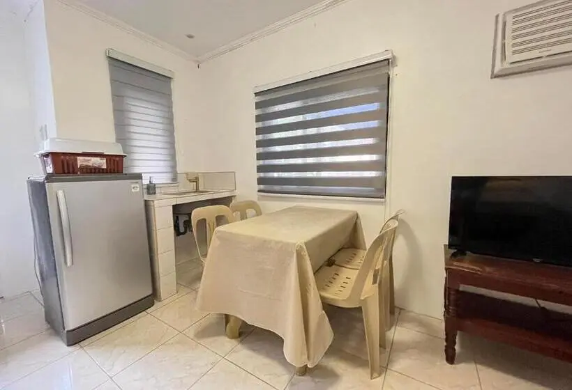 2ダブルベッドのスタンダードルーム, Nolina S Transient Rooms Alaminos, Pangasinan