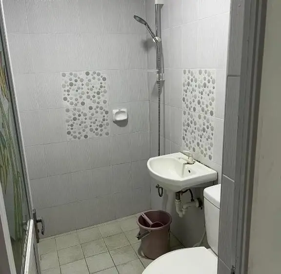 ファミリールーム, Nolina S Transient Rooms Alaminos, Pangasinan