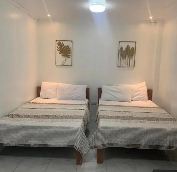 スタンダードルーム, Nolina S Transient Rooms Alaminos, Pangasinan