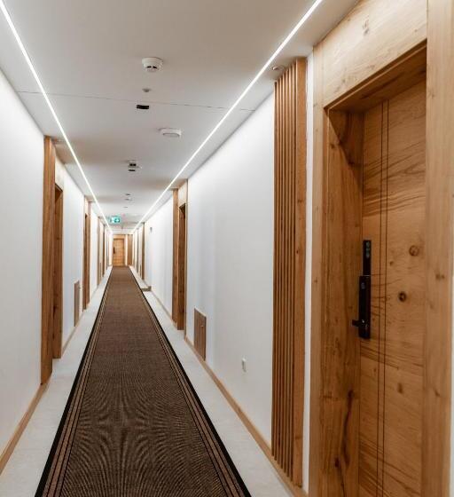 آپارتمان 1 خوابه, Aparthotel Zlatni Javor