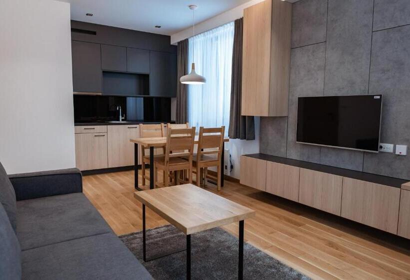 آپارتمان 2 خوابه, Aparthotel Zlatni Javor