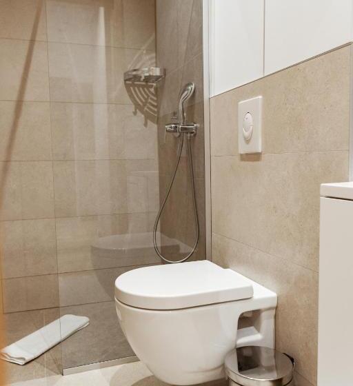 آپارتمان 2 خوابه, Aparthotel Zlatni Javor