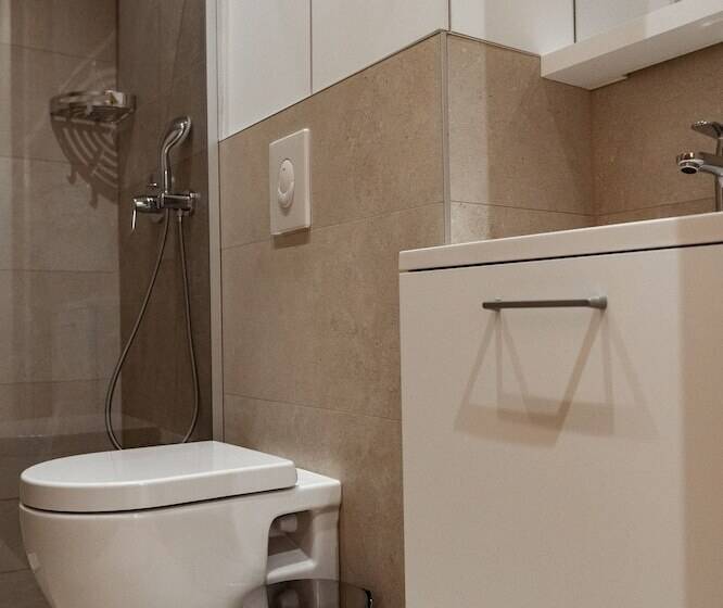 آپارتمان 1 خوابه, Aparthotel Zlatni Javor