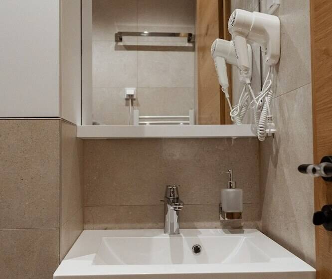 آپارتمان 1 خوابه, Aparthotel Zlatni Javor