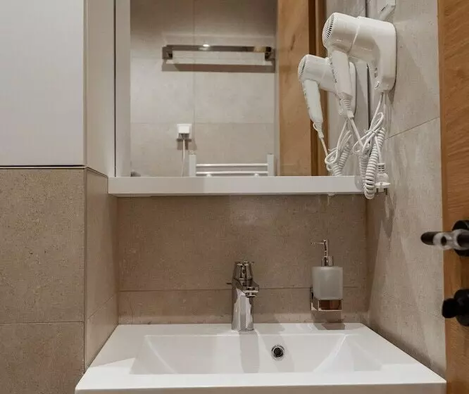 آپارتمان 1 خوابه, Aparthotel Zlatni Javor