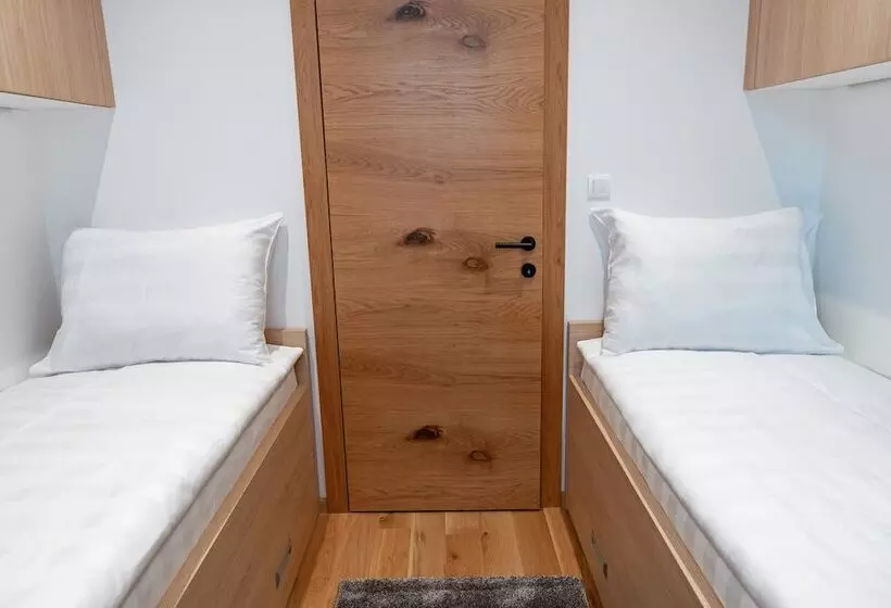 آپارتمان 1 خوابه, Aparthotel Zlatni Javor