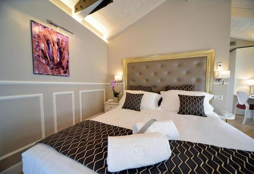 חדר דלוקס עם מרפסת, Eleìra Luxury Accomodations