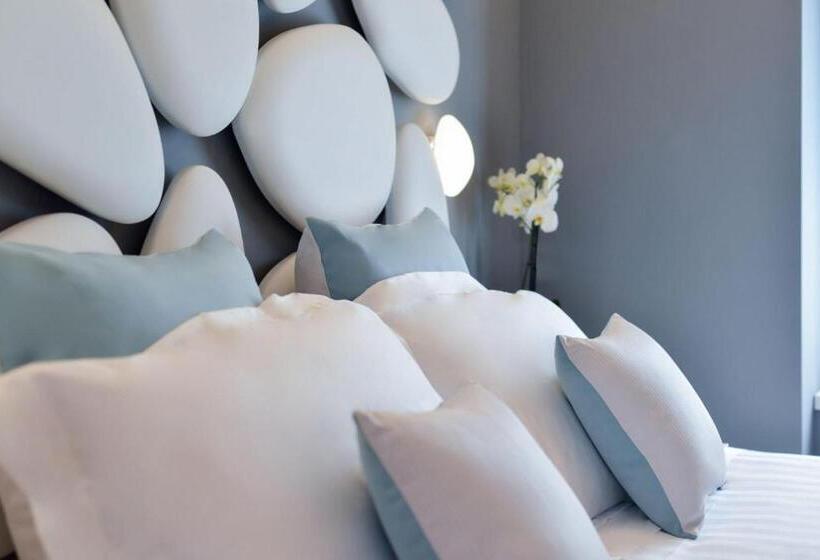 סוויטה דלוקס, Eleìra Luxury Accomodations