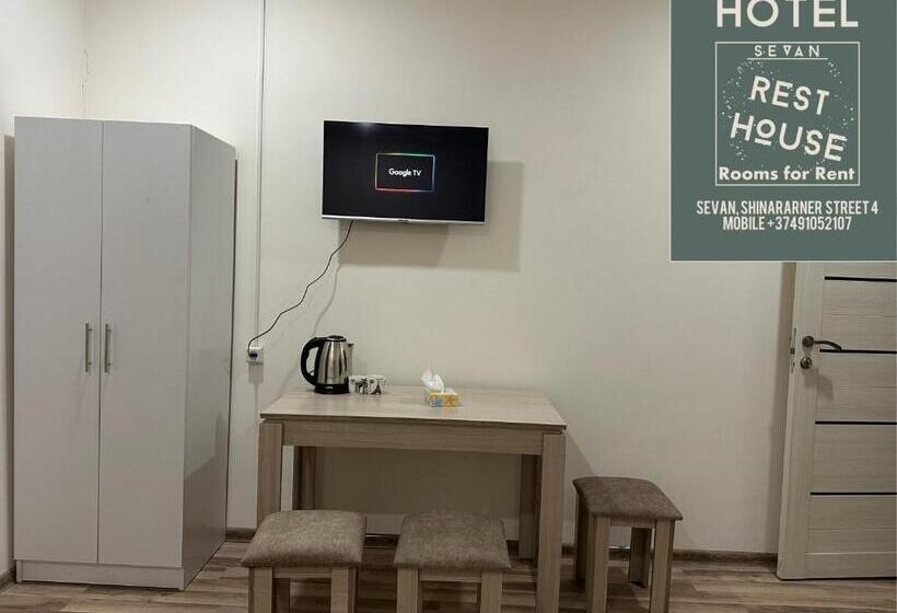 اتاق استاندارد, Sevan Rest House