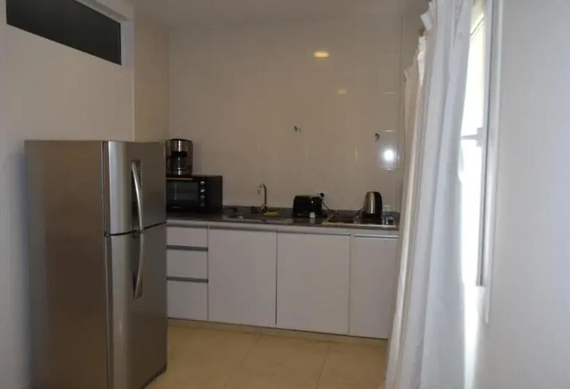 スタンダードインサイドビュールーム, Condo Costa Azul