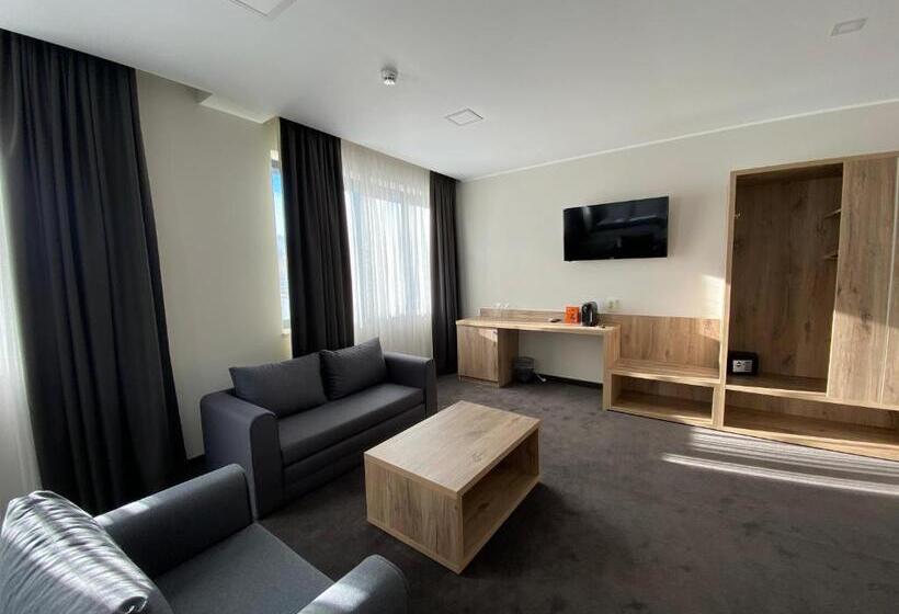 家庭套房, комплекс дунав