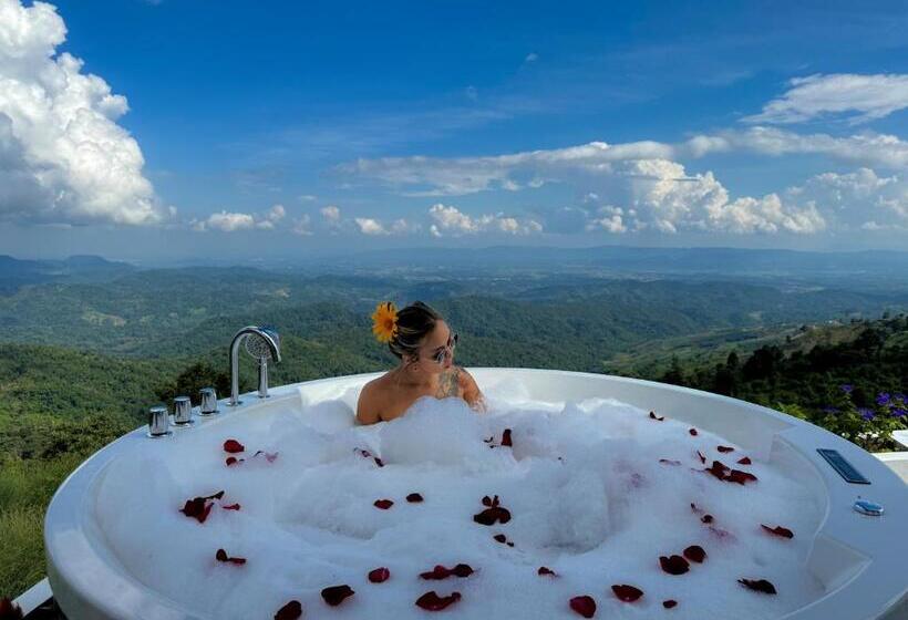 Люкс с гидромассажем, Above The Clouds   Chiang Rai