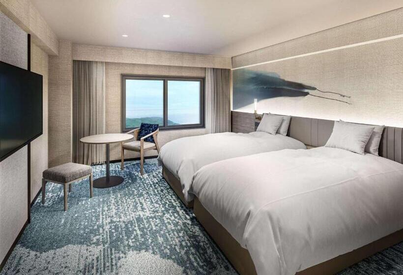 غرفة سوبيريور مطلة على الجبل, Grand Mercure Awaji Island Resort & Spa