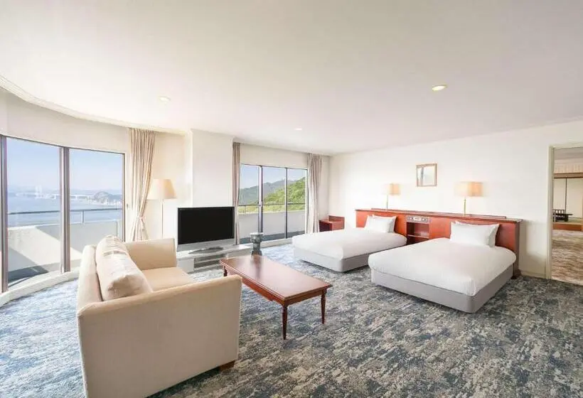 Classic-sviitti, Grand Mercure Awaji Island Resort & Spa