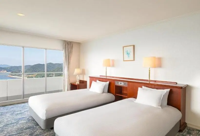 Classic-sviitti, Grand Mercure Awaji Island Resort & Spa