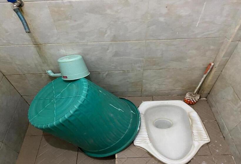 Standart Oda, Oyo 93407 Kos Sweta