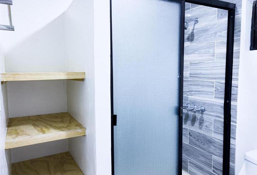 إستوديو قياسى, Olas Permanentes Buena Vista El Zonte