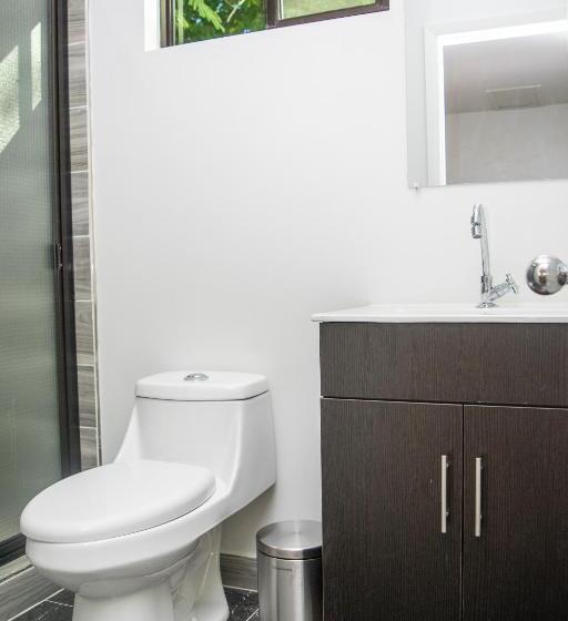 إستوديو قياسى, Olas Permanentes Buena Vista El Zonte