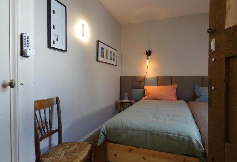标准间, Guestroom Châteaudun, 1 Pièce, 2 Personnes   Fr 1 581 124