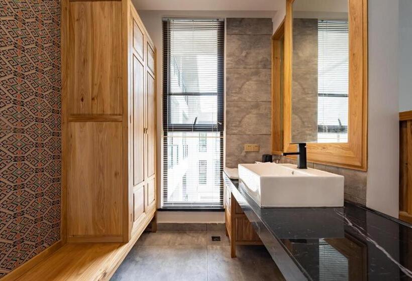 חדר סטנדרט עם מרפסת, Zhangjiajie Qiquan Vacation B&b