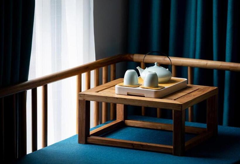 חדר סטנדרט עם מרפסת, Zhangjiajie Qiquan Vacation B&b