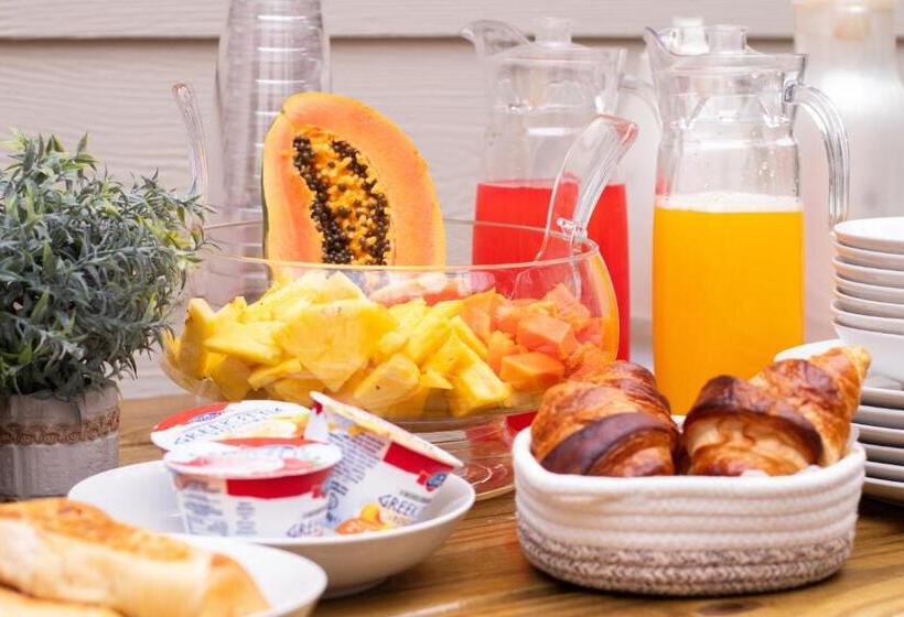 Люкс Deluxe Кровать Кинг, Avani