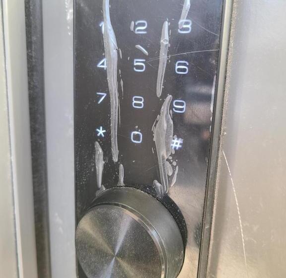 غرفة عائلية حمام مشترك, Downtown Ottawa Spacious Room Accommodation