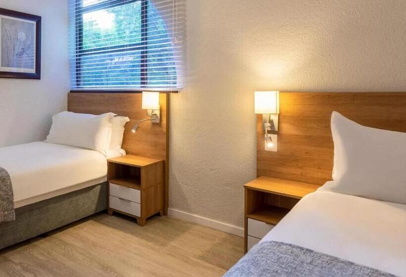 شاليه سوبيريور غرفة نوم واحدة, Blue Zone Leisure At Pine Lake Inn Resort