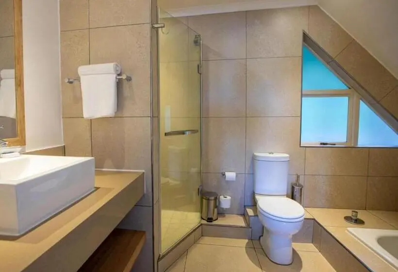 کلبه ییلاقی سوپریور یک خوابه, Blue Zone Leisure At Pine Lake Inn Resort