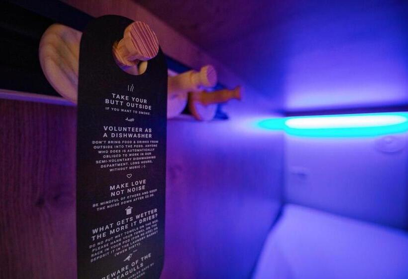 تختخواب در اتاق مشترک, Bunk Hostel Utrecht