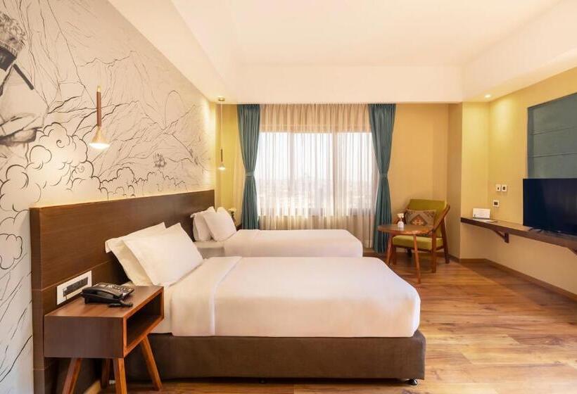 اتاق لوکس, Atisha