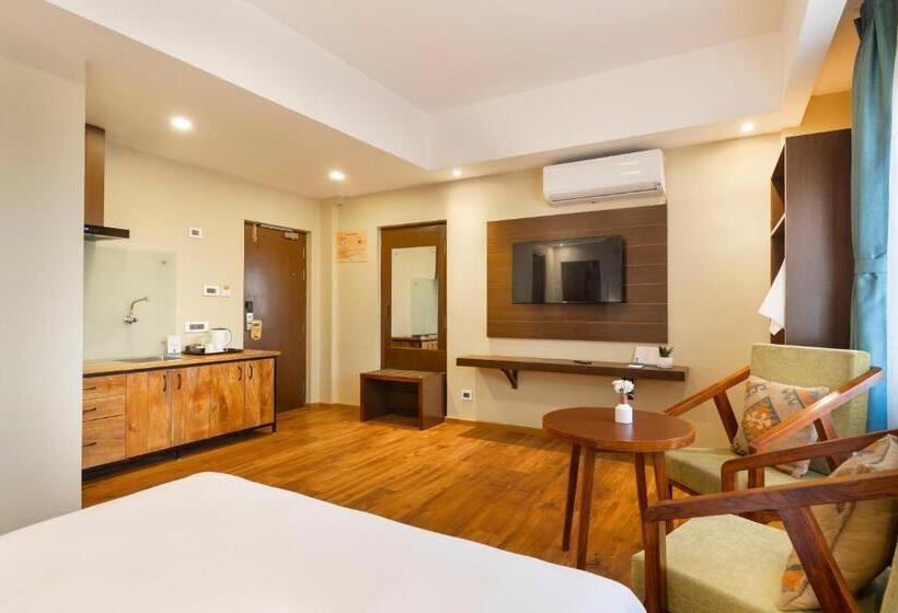 استودیوی لوکس, Atisha