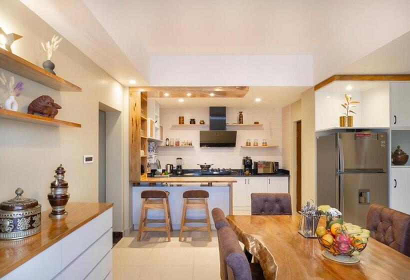 1 Bedroom Penthouse Apartment, Atisha