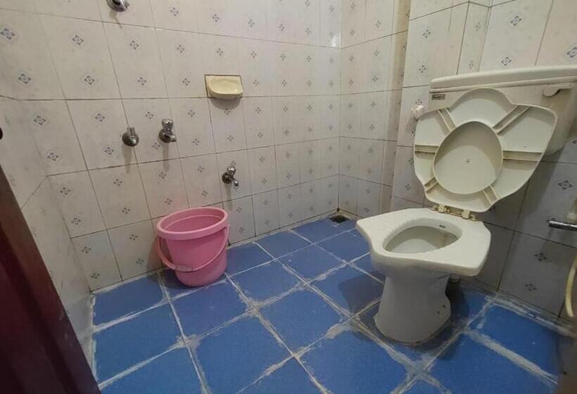 豪华房间, Chinmayi Tourist Home   Opposite To Temple Only 50 M