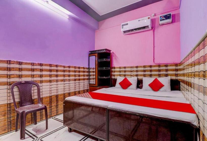 Трехместный Номер Классика, Oyo Flagship Rajan Residency
