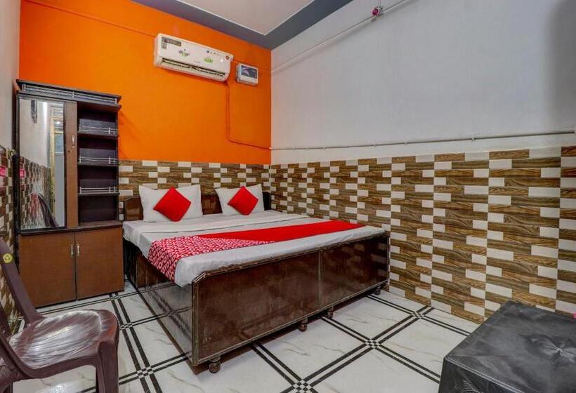 غرفة كلاسيكية ثلاثية, Oyo Flagship Rajan Residency