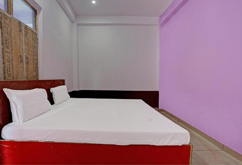 غرفة كلاسيكية ثلاثية, Oyo Sky Oyo