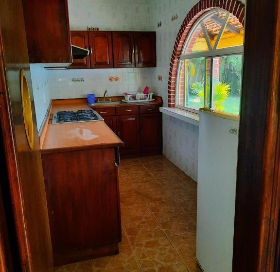 패밀리 방갈로, Real Del Sur Morelos