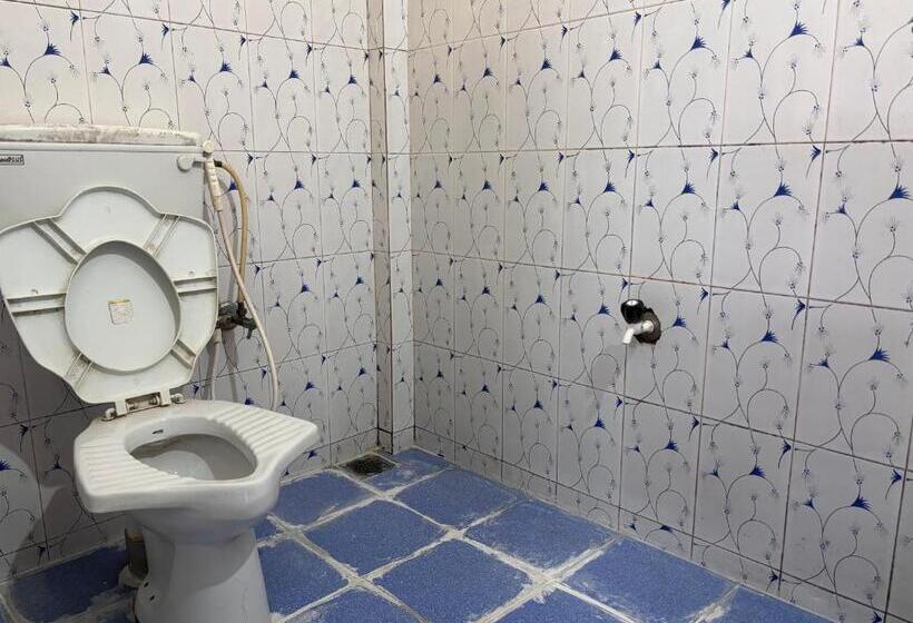 豪华房间, Chinmayi Tourist Home   Opposite To Temple Only 50 M