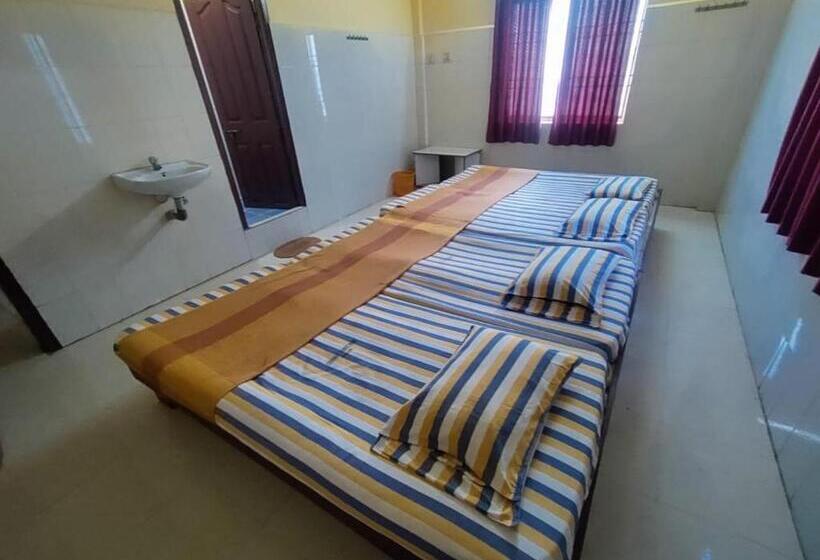 四人标准间, Chinmayi Tourist Home   Opposite To Temple Only 50 M