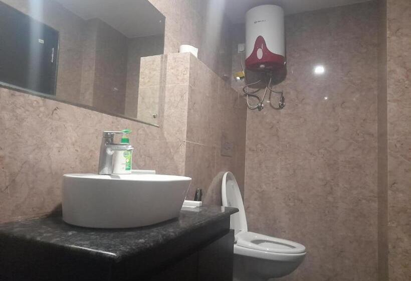Номер Deluxe, Variety Inn