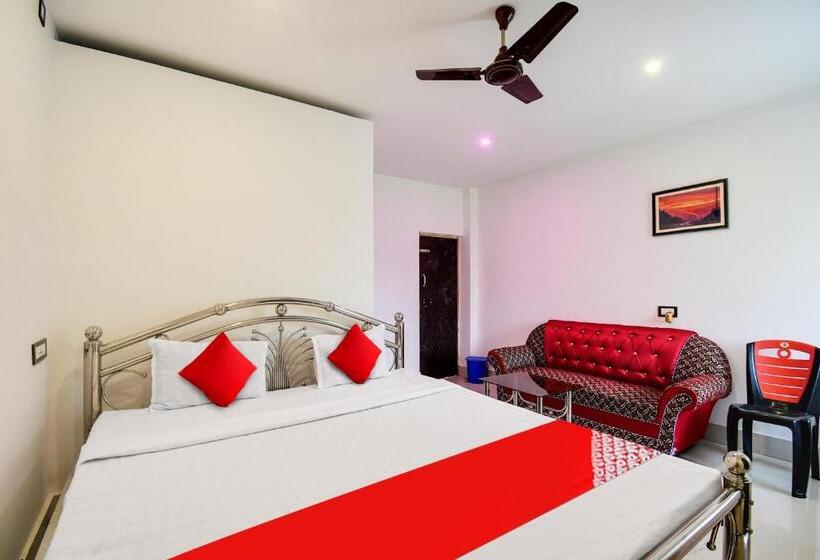 デラックストリプルルーム, Hotel O Mango Leaf Hotel & Restaurant