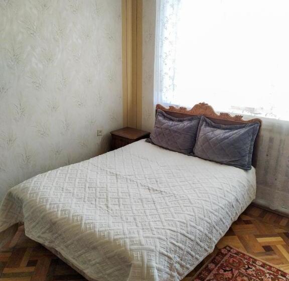 스탠다드 룸, Airport To Echmiadzin Guest House