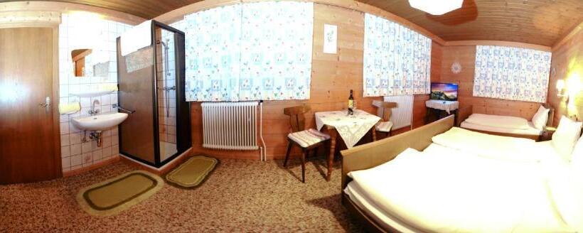 اتاق استاندارد سه نفره, Riederhof