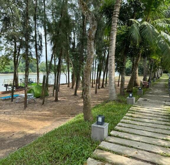 סוויטה עם נוף לנהר, Damodar River Retreat, Uluberia